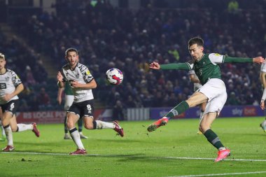 Plymouth Argyle 'dan Ryan Hardie' nin 2 Aralık 202 'de Home Park, Plymouth, İngiltere' de oynanan Sky Bet 1 karşılaşmasında gol atma şansı var.