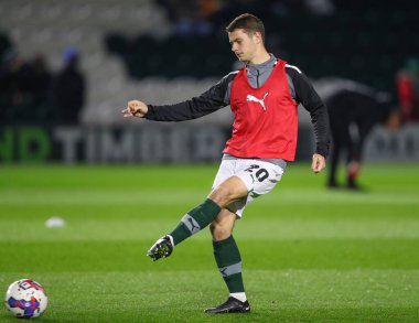 Plymouth Argyle 'dan Adam Randell 2 Aralık 202' de İngiltere 'nin Plymouth kentinde oynanan Sky Bet Lig 1 maçı öncesinde ısınma turunda Plymouth Argyle, Port Vale' ye karşı.