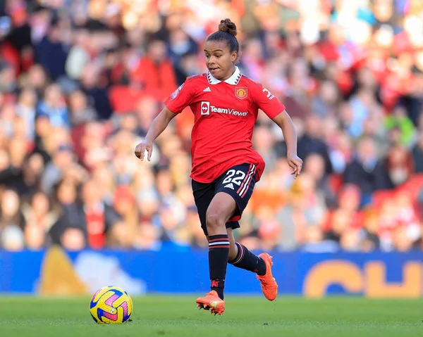 Manchester United 'ın 22 numaralı Nikita Parris, Manchester United Kadınlar Süper Ligi maçında Old Trafford, Manchester' da Aston Villa Women 'a karşı 3 Aralık 202' de maç yapıyor.