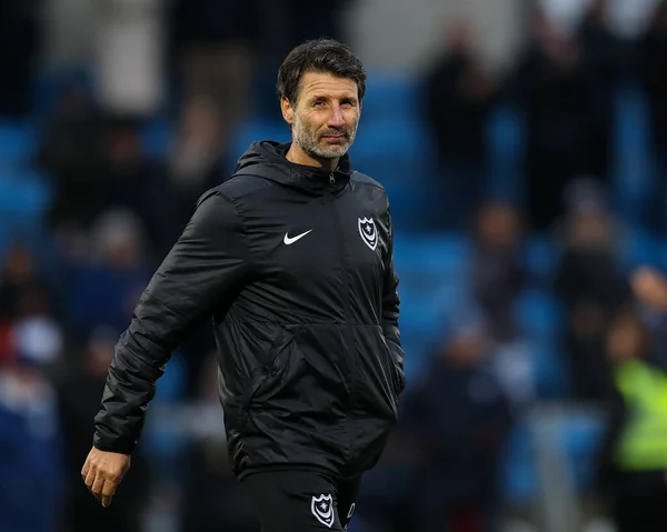 Portsmouth Head Coach Danny Cowley Cuts Dejected Figure His Sides — Stock Photo, Image
