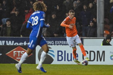 Blackpool 'dan Sonny Carey # 16, 10 Aralık 2022' de Bloomfield Road, Blackpool 'da Blackpool-Birmingham City maçında maç yapıyor.