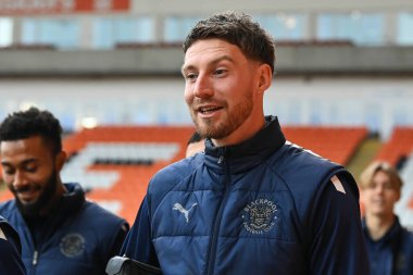 Blackpool 'dan James Husband # 3, Bloomfield Road' a 10 Aralık 2022 'de, Blackpool, İngiltere' deki Bloomfield Road 'da oynanan Blackpool-Birmingham City maçından önce vardı.