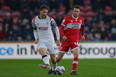 Luton Town 'dan Tom Lockyer # 4 ve Middlesbrough # 16 Middlesbrough Şampiyonası' nda Middlesbrough - Luton Town - Riverside Stadyumu, Middlesbrough, Birleşik Krallık, 10 Aralık 2022