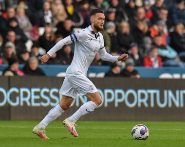 Swansea City 'den Matt Grimes # 8 Sky Bet Şampiyonası maçında Swansea City, Norwich City' ye karşı Swansea.com Stadyumu, Swansea.com, İngiltere, 10 Aralık 2022