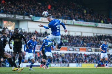 Ipswich Town 'dan Leif Davis 10 Aralık 2022' de Ipswich Road, Ipswich, İngiltere 'de oynanan Sky Bet 1 karşılaşmasında kalenin karşısındaki topun sahibi oldu.