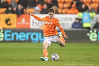 Blackpool 'dan Charlie Patino # 28 Gökyüzü İddia Şampiyonası' nda Blackpool - Birmingham City maçı, Bloomfield Road, Blackpool, İngiltere, 10 Aralık 2022