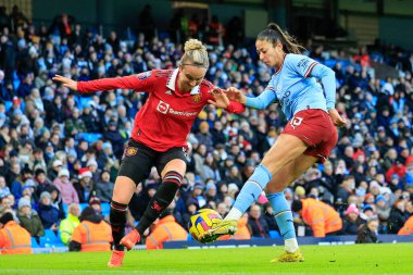 Manchester City 'den Leila Ouahabi # 15 ve Manchester United # 9 FA Kadınlar Süper Ligi karşılaşmasında Manchester City United Women vs Manchester United Women at Etihad Campus, Manchester, İngiltere, 11.12.2022