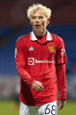 Isak Hansen-Aaroen # 68 Manchester United Papa John 's Trophy maçı sırasında Bolton Wanderers Manchester United U21' e karşı Bolton Stadyumu, Bolton, Birleşik Krallık, 13 Aralık 2022