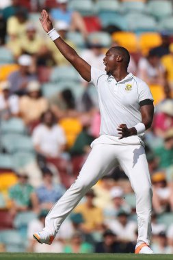 Güney Afrika 'dan Lungi Ngidi, NRMA Sigorta Test Serisi' nde Avustralya ile Güney Afrika arasında The Gabba, Brisbane Cricket Ground, Brisbane, Avustralya, 17 Aralık 2022 'de oynanan karşılaşmada temyiz başvurusunda bulundu.