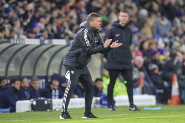 Leeds United 'ın Jesse Marsch teknik direktörü, Leeds United' ın Real Sociedad 'a karşı oynadığı maçta 16 Aralık 2022' de oyuncularına bağırıyor.
