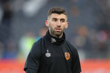 Hull City 'den Dogukan Sinik # 11, 17 Aralık 2022' de Hull City - Sunderland maçında oynanan Sky Bet Şampiyonası öncesi ısınma maçında