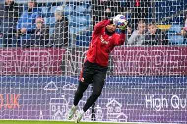 Middlesbrough 'dan Zack Steffen 17 Aralık 2022' de Burnley ile Middlesbrough arasındaki Gökyüzü İddia Şampiyonası maçından önce ısınıyor.