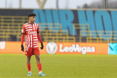 Orta sezon dostluk maçı sırasında Girona 'dan Oscar Urena # 32 Etihad Kampüsü' nde Manchester City - Girona maçı, 17 Aralık 2022