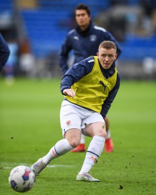 Blackpool 'dan Shayne Lavery 17 Aralık 2022' de Cardiff City Stadyumu 'nda oynanan Cardiff City-Blackpool maçında oynanan maç öncesi ısınma maçında
