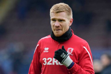 Middlesbrough 'dan Duncan Watmore 17 Aralık 2022' de Burnley ile Middlesbrough arasındaki Gökyüzü İddia Şampiyonası maçından önce ısınıyor.