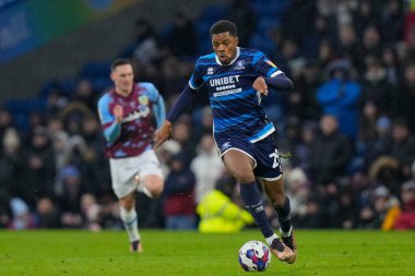 Middlesbrough 'dan Chuba Akpom # 29, 17 Aralık 2022' de Burnley ile Middlesbrough arasında oynanan Gökyüzü İddia Şampiyonası maçında ara verdi.