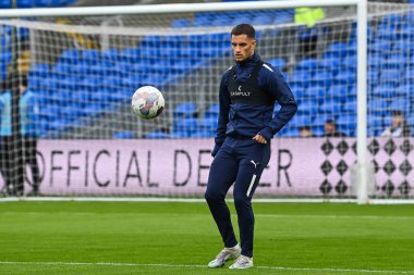 Blackpool 'dan Jerry Yates # 9. Maç öncesi ısınma maçı öncesinde Cardiff City - Blackpool Cardiff City Stadyumu, İngiltere, 17 Aralık 2022