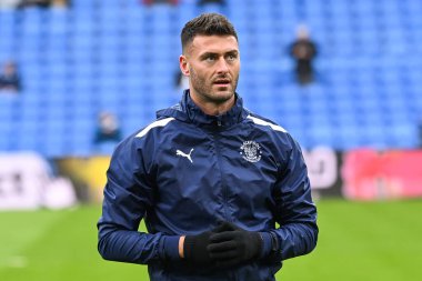 Blackpool 'dan Gary Madine 17 Aralık 2022' de Cardiff City Stadyumu 'nda oynanan Cardiff City-Blackpool maçı öncesinde oynanan maç öncesi ısınma maçında