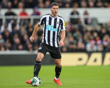 Newcastle United 'dan Fabian Schr # 5. Carabao Kupası Dördüncü Raund karşılaşmasında Newcastle United ile St. James' s Park, Newcastle, İngiltere, 20 Aralık 2022