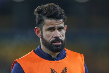 Maç öncesi ısınma turunda Wolverhampton Wanderers ile Gillingham arasında oynanan Carabao Kupası 4. tur karşılaşması öncesinde Wolverhampton Wanderers 'dan 29 numara Wolverhampton, Birleşik Krallık, 20 Aralık 202