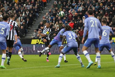 Newcastle United 'dan Callum Wilson 4. Raunt Newcastle United' a karşı St. James 's Park, Newcastle, İngiltere, 20 Aralık 202' de oynanan karşılaşmada gol vuruşu yapıyor.