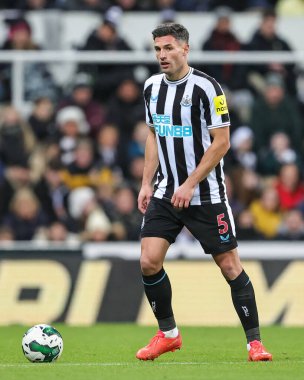 Newcastle United 'dan Fabian Schr # 5. Carabao Kupası Dördüncü Raundda Newcastle United, Bournemouth' a karşı St. James 's Park, Newcastle, İngiltere, 20 Aralık 2022
