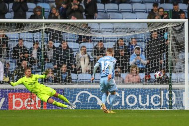 Coventry City 'den # 17 numaralı Viktor Gykeres, Coventry Building Society Arena, Coventry, İngiltere' de 21 Aralık 2022 'de Coventry City-West Bromwich Albion maçında 1-0 berabere kaldı.