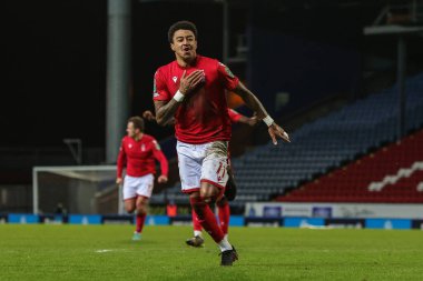 Nottingham Ormanı 'ndan Jesse Lingard, 21 Aralık 202' de Ewood Park, Blackburn, Birleşik Krallık 'ta oynanan Carabao Kupası 4. tur karşılaşmasında golünü 1-2 atmasını kutluyor.