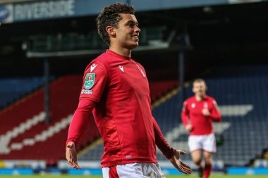 Nottingham Ormanı 'ndan Brennan Johnson # 20, 21 Aralık 202' de Ewood Park, Blackburn, Birleşik Krallık 'ta oynanan dördüncü tur Carabao Kupası karşılaşmasında 1-4 kazanma hedefini kutluyor.