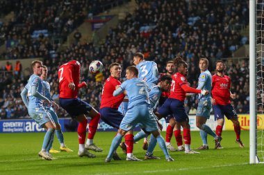 West Bromwich Albion 'dan Darnell Furlong' un, Coventry Building Society Arena 'da Coventry City ile West Bromwich Albion arasındaki Sky Bet Şampiyonası maçında gol atma şansı var.