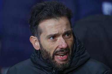 Coventry Building Society Arena, Coventry, İngiltere, 21 Aralık 2022 'de Coventry City ve West Bromwich Albion arasındaki Sky Bet Şampiyonası maçında West Bromwich Albion takımının teknik direktörü Carlos Corbern