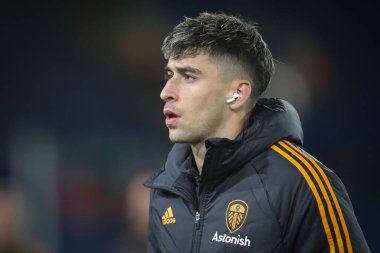 Leeds United takımından Marc Roca, Leeds Road, İngiltere 'nin Leeds şehrinde oynanan Mid sezon dostu maç öncesinde Elland Road Stadyumu' na geldi.