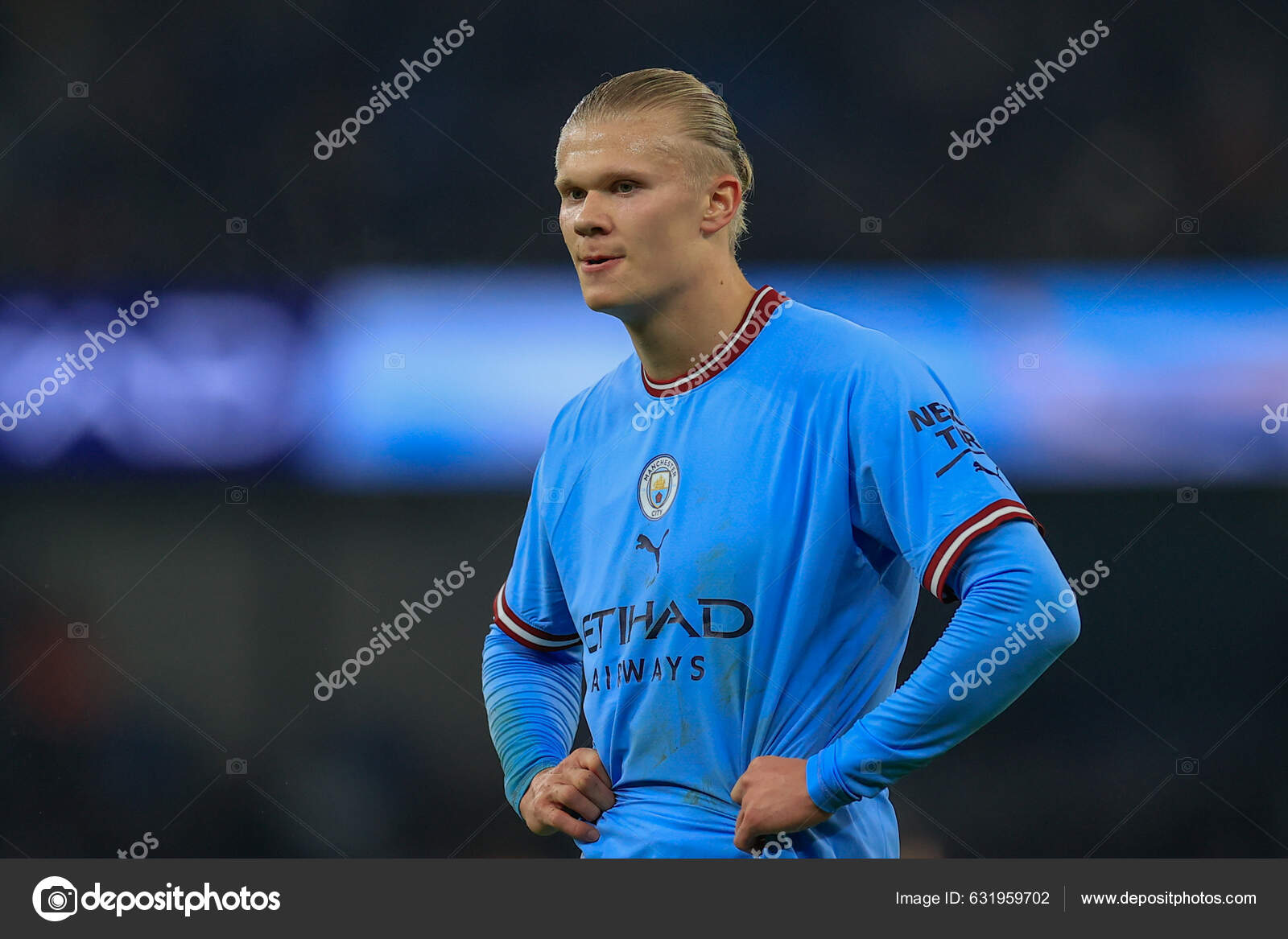 Cardiff city players hi-res stock photography and images - Alamy