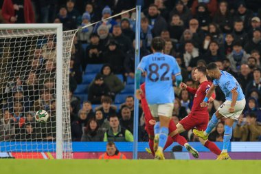 Manchester City 'den 26 numaralı Riyad Mahrez, 22 Aralık 202 tarihinde Etihad Stadyumu' nda oynanan dördüncü tur Carabao Kupası karşılaşmasında 2-1 berabere kaldı.