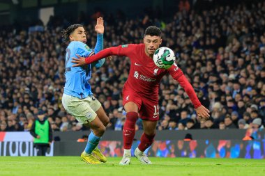 Alex Oxlade-Chamberlain # 15 Liverpool ve Rico Lewis # 82 Manchester City # 82 Carabao Kupası dördüncü tur müsabakasında Manchester City - Liverpool Etihad Stadyumu, Manchester, Birleşik Krallık, 22 Aralık 202