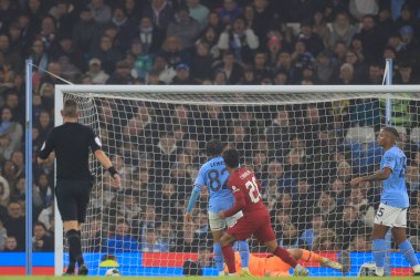 Liverpool 'dan Fabio Carvalho 28 numara, 22 Aralık 202' de Etihad Stadyumu 'nda oynanan dördüncü tur Carabao Kupası karşılaşmasında 1-1 berabere kaldı.