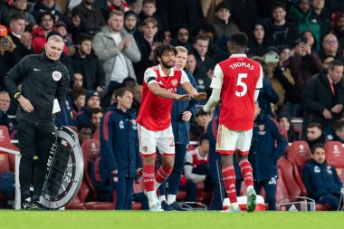 Thomas Partey # 5 of Arsenal, 26 Aralık 202 'de Birleşik Krallık Emirates Stadyumu' nda oynanan Premier League maçı Arsenal maçında Mohamed Elneny # 25 of Arsenal 'in yerini aldı.