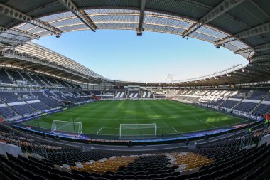 MKM Stadyumu 'nda Gök İddia Şampiyonası öncesinde Hull City, Blackpool' a karşı MKM Stadyumu, Hull, Birleşik Krallık, 26 Aralık 202