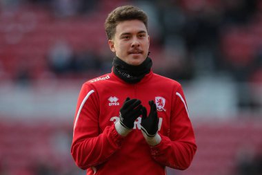 Middlesbrough 'dan Matthew Hoppe # 13, Middlesbrough, Birleşik Krallık Riverside Stadyumu' nda Middlesbrough vs Wigan Athletic 'e karşı oynanan Gökyüzü İddia Şampiyonası maçı öncesinde ısınma turu öncesinde 26 Aralık 202