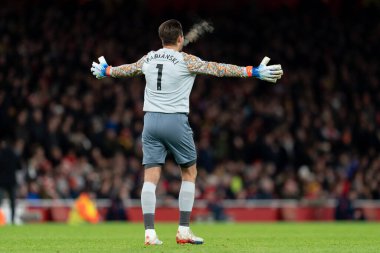 West Ham United 'ın 1 numaralı Lukasz Fabianski Premier League maçı sırasında Arsenal, West Ham United' a karşı Emirates Stadyumu, Londra, Birleşik Krallık 'ta 26 Aralık 202' de oynanan karşılaşma sırasında hareket halindeydi.