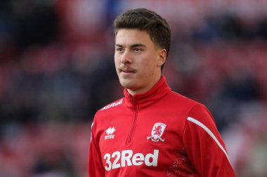 Middlesbrough 'dan Matthew Hoppe # 13, Middlesbrough, Birleşik Krallık Riverside Stadyumu' nda Middlesbrough vs Wigan Athletic 'e karşı oynanan Gökyüzü İddia Şampiyonası maçı öncesinde ısınma turu öncesinde 26 Aralık 202