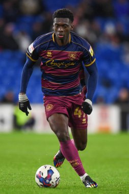 Tim Iroegbunam # 47 of QPRduring the Sky Bet Championship maçında Cardiff City, Cardiff City Stadyumu 'nda Queens Park Rangers' a karşı, 26 Aralık 202