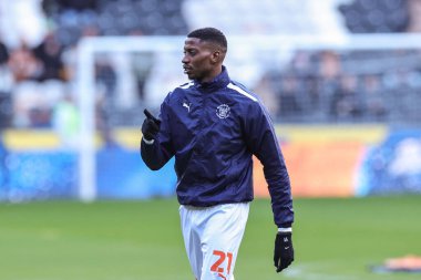 Blackpool 'dan Marvin Ekpiteta # 21. Maç öncesi ısınma maçı öncesinde Hull City - Blackpool MKM Stadyumu, Hull, Birleşik Krallık, 26 Aralık 202