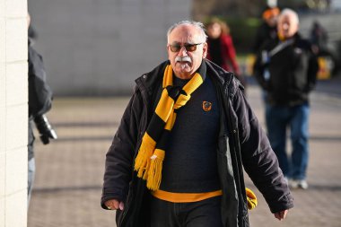 Hull City taraftarlarından biri 26 Aralık 202 'de İngiltere' nin Hull şehrindeki MKM Stadyumu 'nda oynanan Hull City-Blackpool maçının öncesinde geldi.