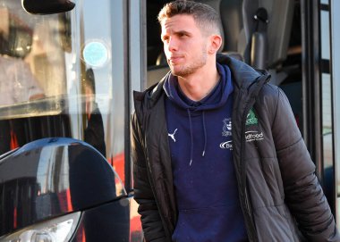 Plymouth Argyle orta saha oyuncusu Jordan Houghton (4), Cheltenham Town - Plymouth Argyle maçında 26 Aralık 202 'de Birleşik Krallık' taki Jonny-Rocks Stadyumu 'na geldi.