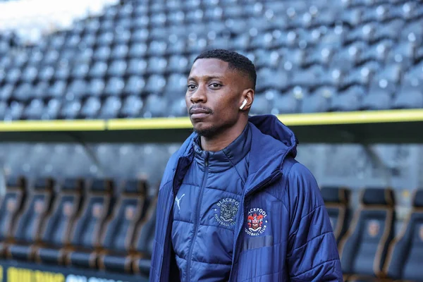 Blackpool 'dan Marvin Ekpiteta # 21, MKM Stadyumu' ndaki Hull City - Blackpool maçında MKM Stadyumu 'na geldi.