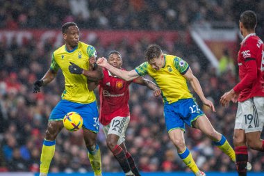 Nottingham Ormanı 'ndan Ryan Yates 27 Aralık 202' de Old Trafford, Manchester, İngiltere 'de oynanan Premier League maçında ofsayt için bir gol attı.