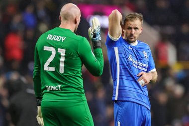 Birmingham City 'den John Ruddy 27 Aralık 202' de Burnley, Burnley City 'de oynanan Sky Bet Şampiyonası maçında takım arkadaşı Marc Roberts' a 4 talimat verdi.