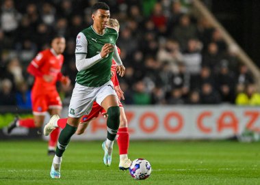 Plymouth Argyle forveti Morgan Whittaker (19), 29 Aralık 202 'de Home Park, Plymouth, İngiltere' de oynanan Sky Bet 1 karşılaşmasında Plymouth Argyle 'a karşı Wycombe Wanderers' a saldırdı.