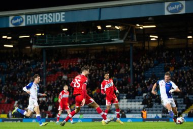 Middlesborough 'dan Matt Crooks, Blackburn Rovers' a karşı 29 Aralık 202 'de Middlesbrough' da oynanan Gökyüzü İddia Şampiyonası maçında çekim yapıyor.